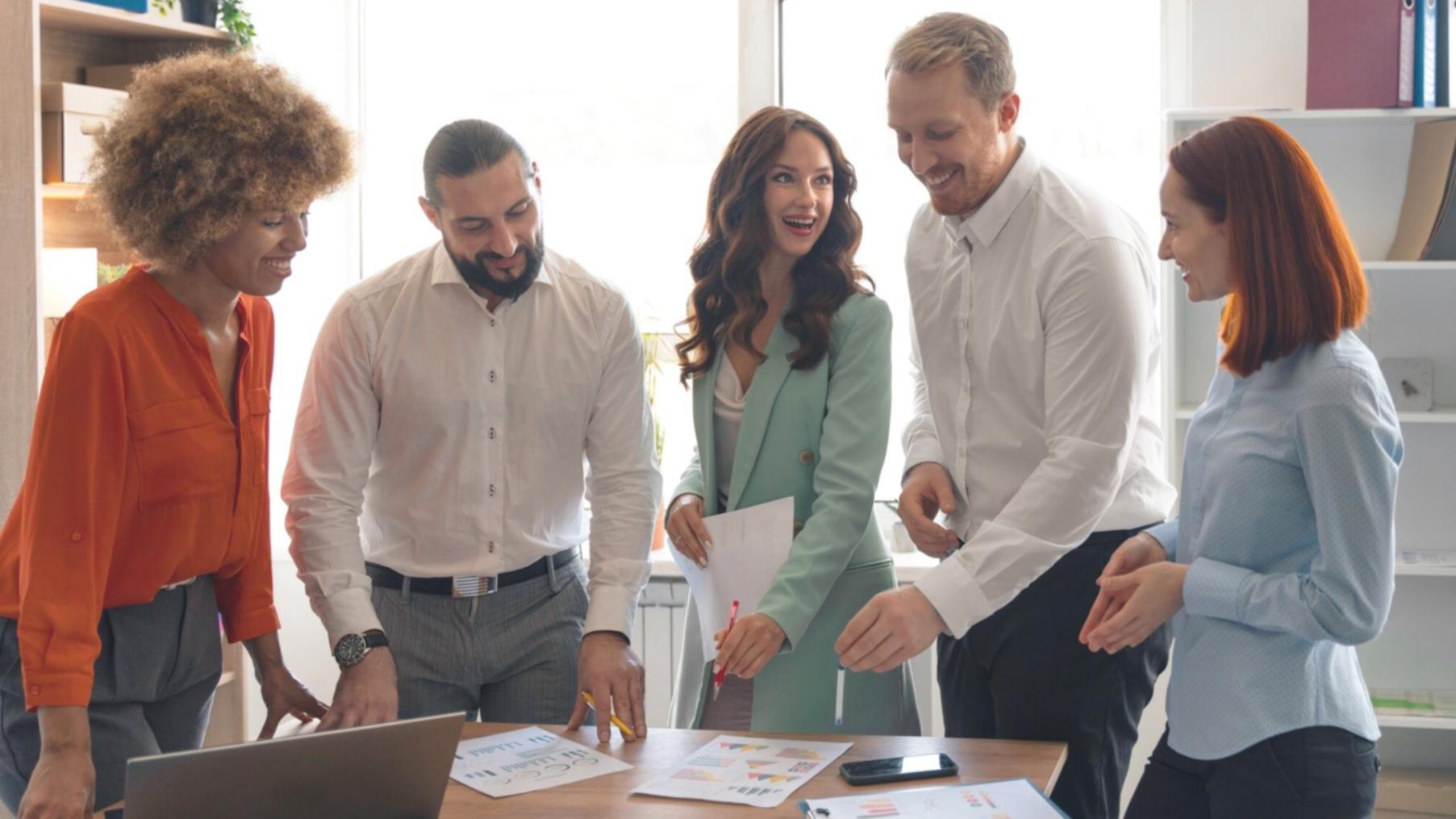 Environnement de travail professionnel pour l'analyse d'assurance